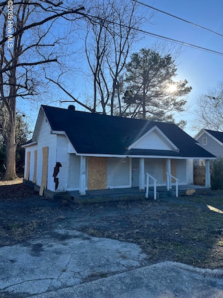 316 E Walter St, Whiteville, NC 28472