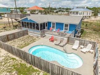 901 E Gorrie Dr, Saint George Island, FL 32328