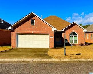 4815 Southern Oaks Ln, Birmingham, AL 35235