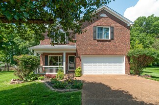 909 Buckskin Ct, Nashville, TN 37221