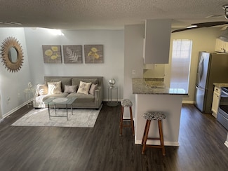 3770 Lovers Wood Ln Unit 1010, Houston, TX 77014