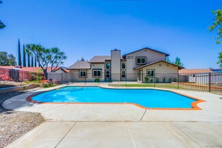 25066 Poderio Dr, Ramona, CA 92065