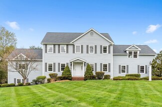 586 Osgood St, North Andover, MA 01845