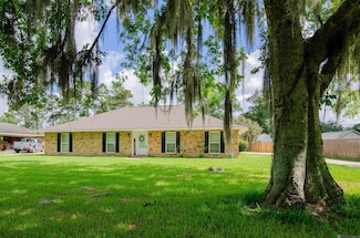 45076 Riverside Estates Dr, Saint Amant, LA 70774