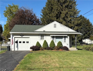 511 Dawes Ave, Utica, NY 13502