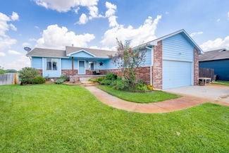430 S Eastridge St, Valley Center, KS 67147