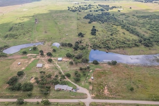6151 Old Joy Shannon Rd, Henrietta, TX 76365
