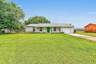 608 SW Everett Ct, Port Saint Lucie, FL 34953