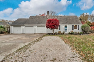 6310 Berwick St, Madison, OH 44057