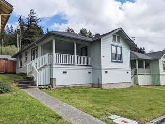 544 B St, Scotia, CA 95565