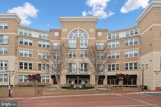12000 Market St Unit 284, Reston, VA 20190