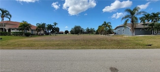 11322 Royal Tee Cir, Cape Coral, FL 33991