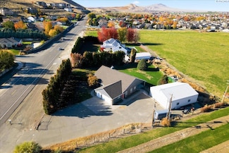 5010 Kennedy Rd, West Richland, WA 99353