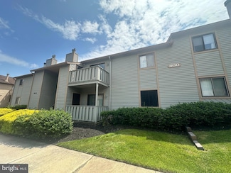 610 Woodhollow Dr, Marlton, NJ 08053