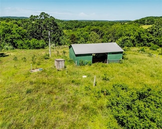 12930 Baker Mountain Rd, Prairie Grove, AR 72753
