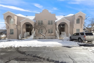 44 Emerald Bay Ct Unit 1B, Lake Ozark, MO 65049