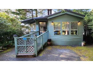3700 N Highway 101 Unit 66, Depoe Bay, OR 97341