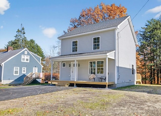 38 Palmer St, Westbrook, ME 04092