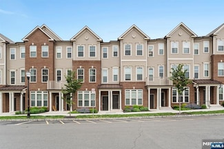 16 Sternadori Rd, Somerville Boro, NJ 08876
