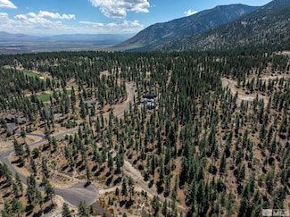 121 Chamberlain Ct, Carson City, NV 89705