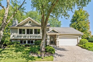 6604 Muirwood Ct, Lisle, IL 60532