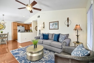4243 Arroyo Vista Way Unit 330, Oceanside, CA 92057
