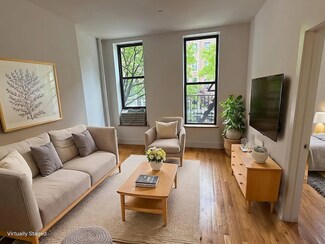 639 10th Ave Unit 2A, New York, NY 10036