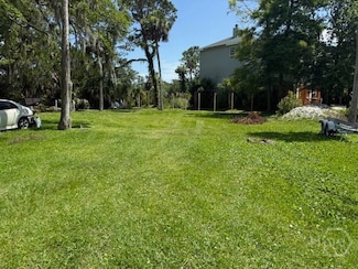 19 Logan St, Tybee Island, GA 31328