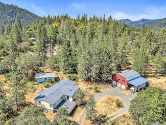8060 Upper Applegate Rd, Jacksonville, OR 97530