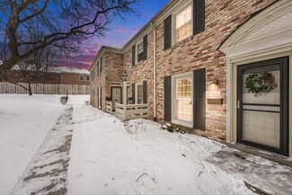 2446 Village Dr SE, Grand Rapids, MI 49506