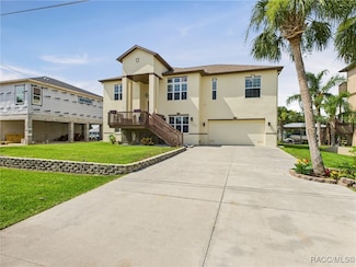 11730 W Sunnybrook Ct, Crystal River, FL 34429
