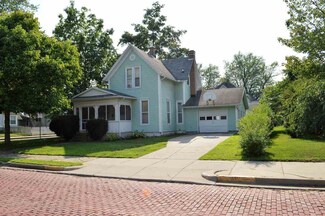 635 S 6th St, Goshen, IN 46526