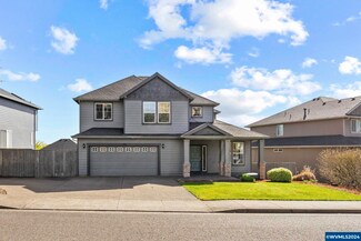 474 Golden Eagle St NW, Salem, OR 97304