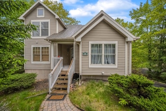 184 Upper Deer Valley Rd, Tannersville, PA 18372