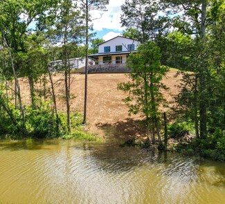 132 Hiwassee Dr, Decatur, TN 37322