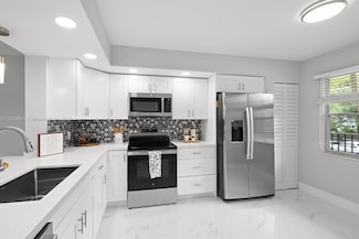 12500 SW 6th St Unit 206N, Pembroke Pines, FL 33027