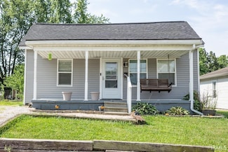 638 W Division St, Oakland City, IN 47660