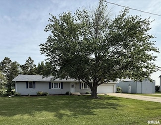 503 Lafayette St, La Fayette, IL 61449