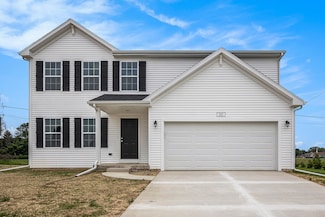 1206 Cedarwood St, Greenville, MI 48838