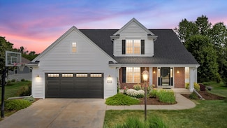 1346 Goldfinch Way, Oconomowoc, WI 53066