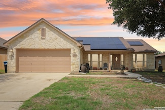 1842 Wayward Trail, Pleasanton, TX 78064