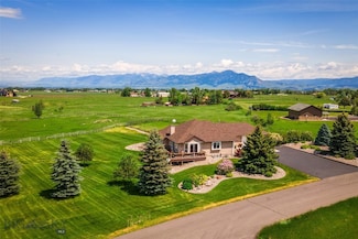13 Indian Paintbrush Dr, Bozeman, MT 59718