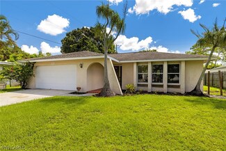 3717 Hanover St, Fort Myers, FL 33901