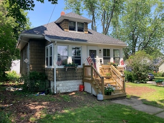 33 Second St, South Portland, ME 04106
