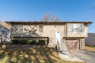 672 Londonberry Ln, Bolingbrook, IL 60440