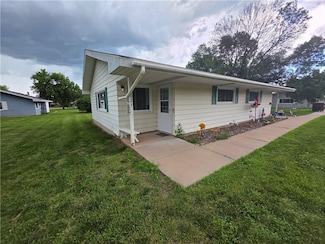 2021 Duncan Rd, Bloomer, WI 54701