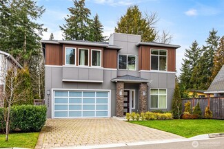 14203 79th Ave NE, Kirkland, WA 98034