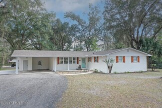 37219 Pineridge Rd, Hilliard, FL 32046