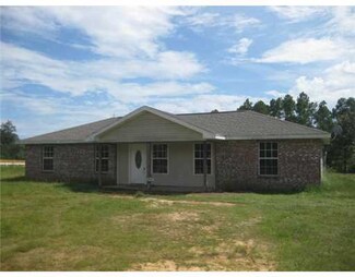 4027 Wisteria St, Kiln, MS 39556