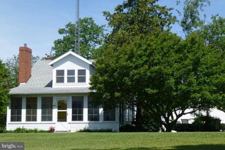 30233 Cods Point Rd, Trappe, MD 21673